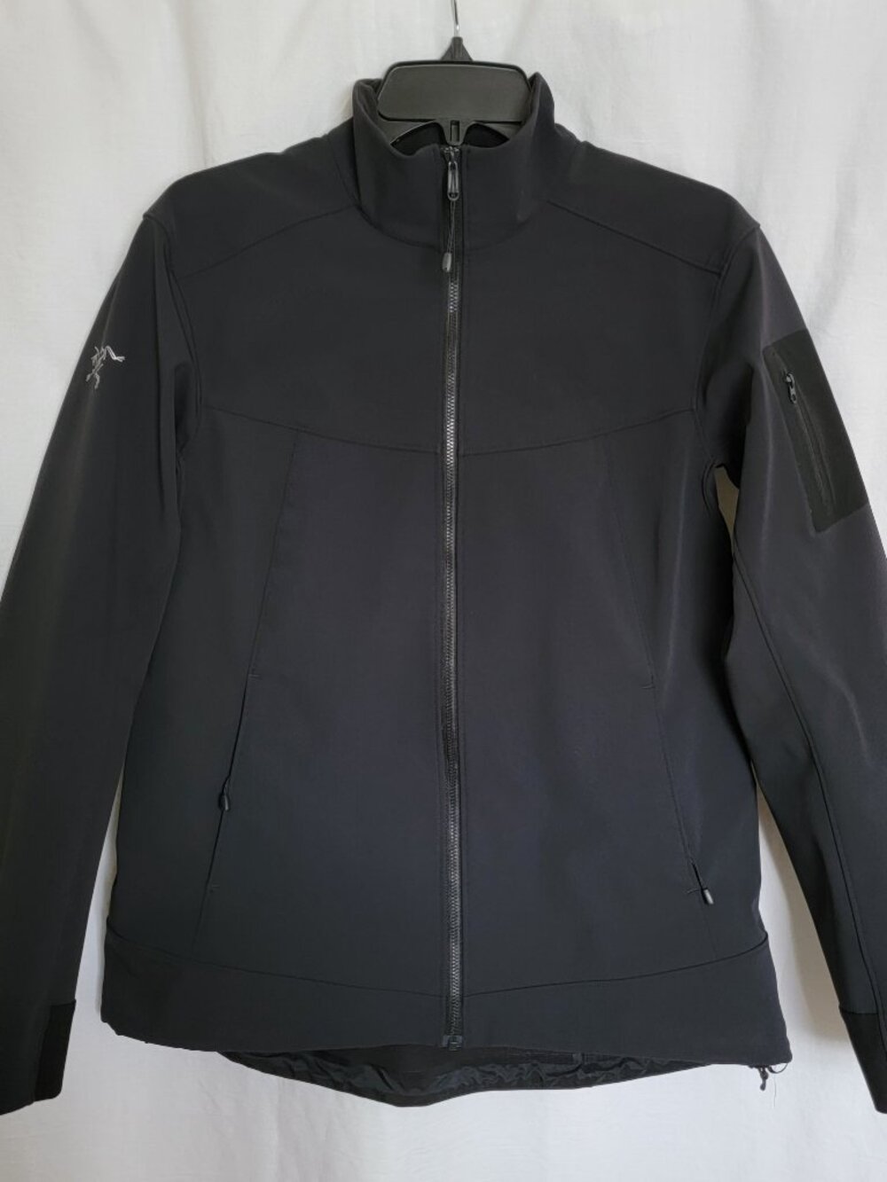 Arc’terx Epsilon LT Women’s Jacket Black Logo Removed